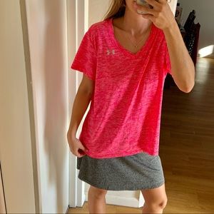 UNDER ARMOUR shirt